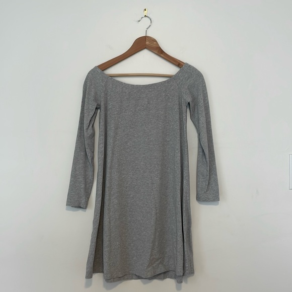 SHEIN Gray Elastic Neckline Long Sleeved Short Flowy Dress - Picture 2 of 9